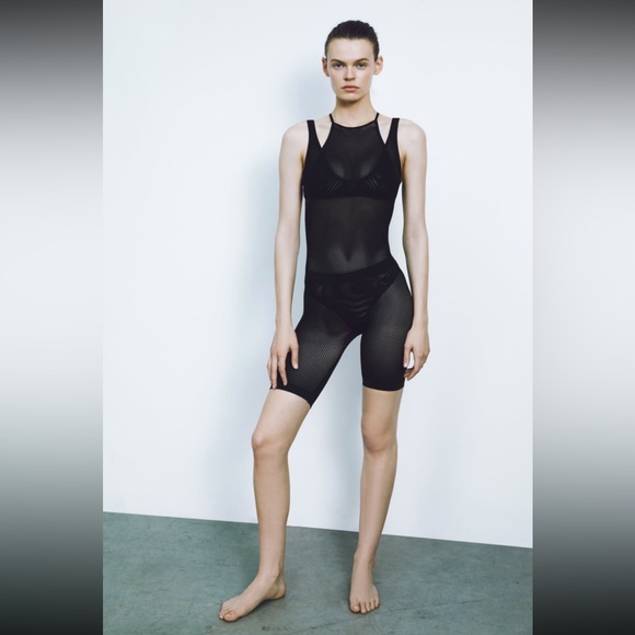 Zara Seamless Perforated Jumpsuit Size XL - Picture 3 of 6